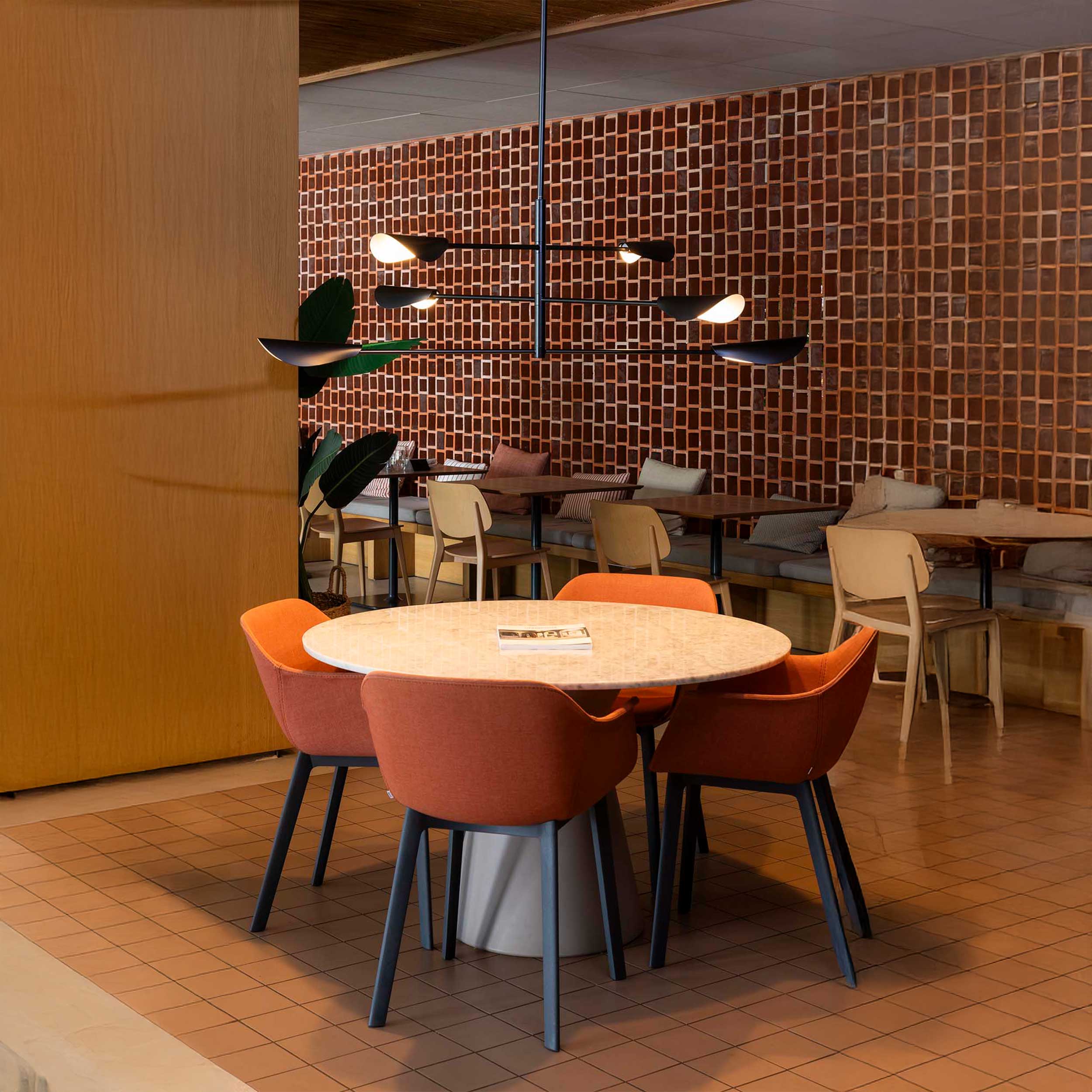 Lampa stołowa Faro Berni E27