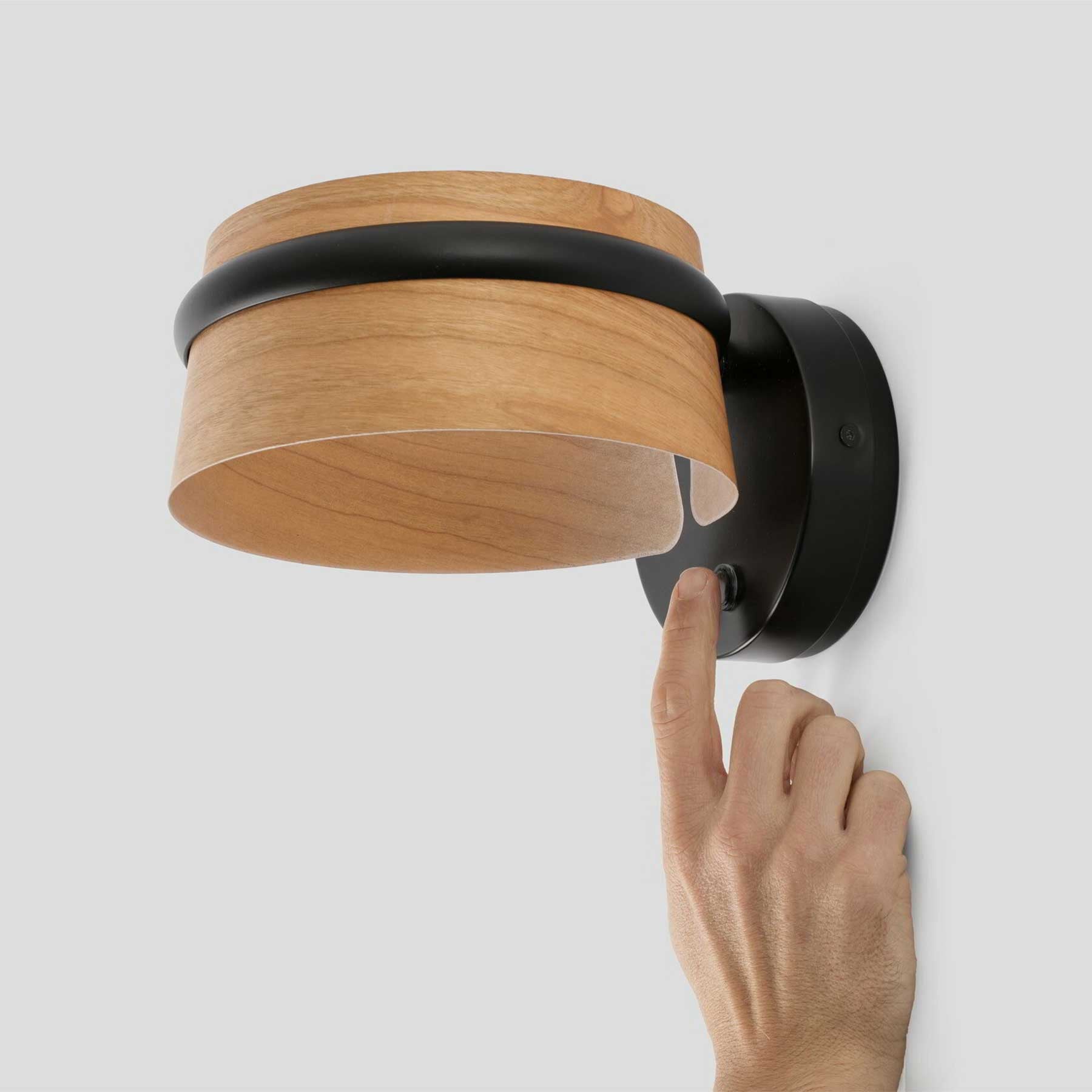 Stmievateľné nástenné svietidlo Faro Loop LED