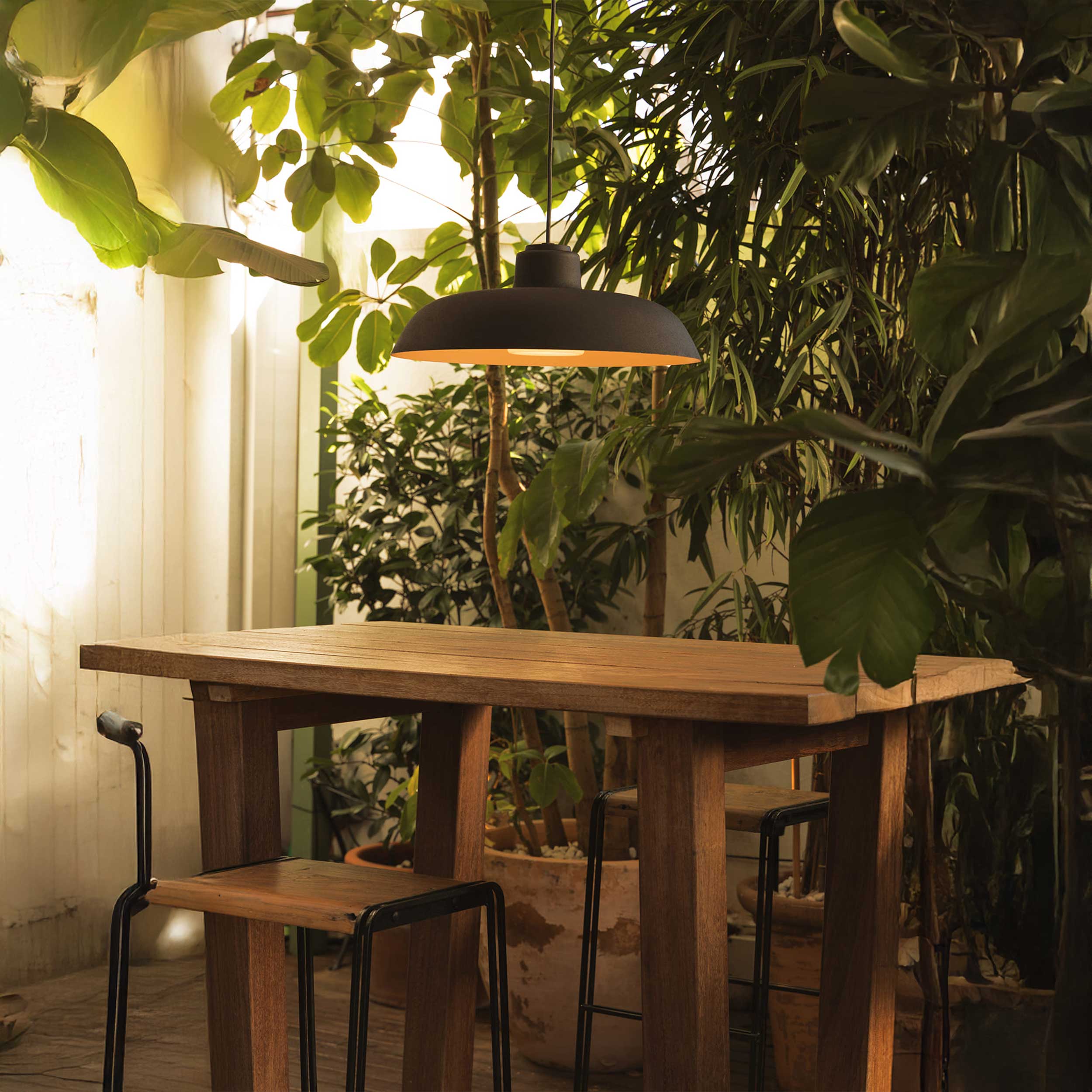 Faro Saga E27 závěsné venkovní svítidlo IP65