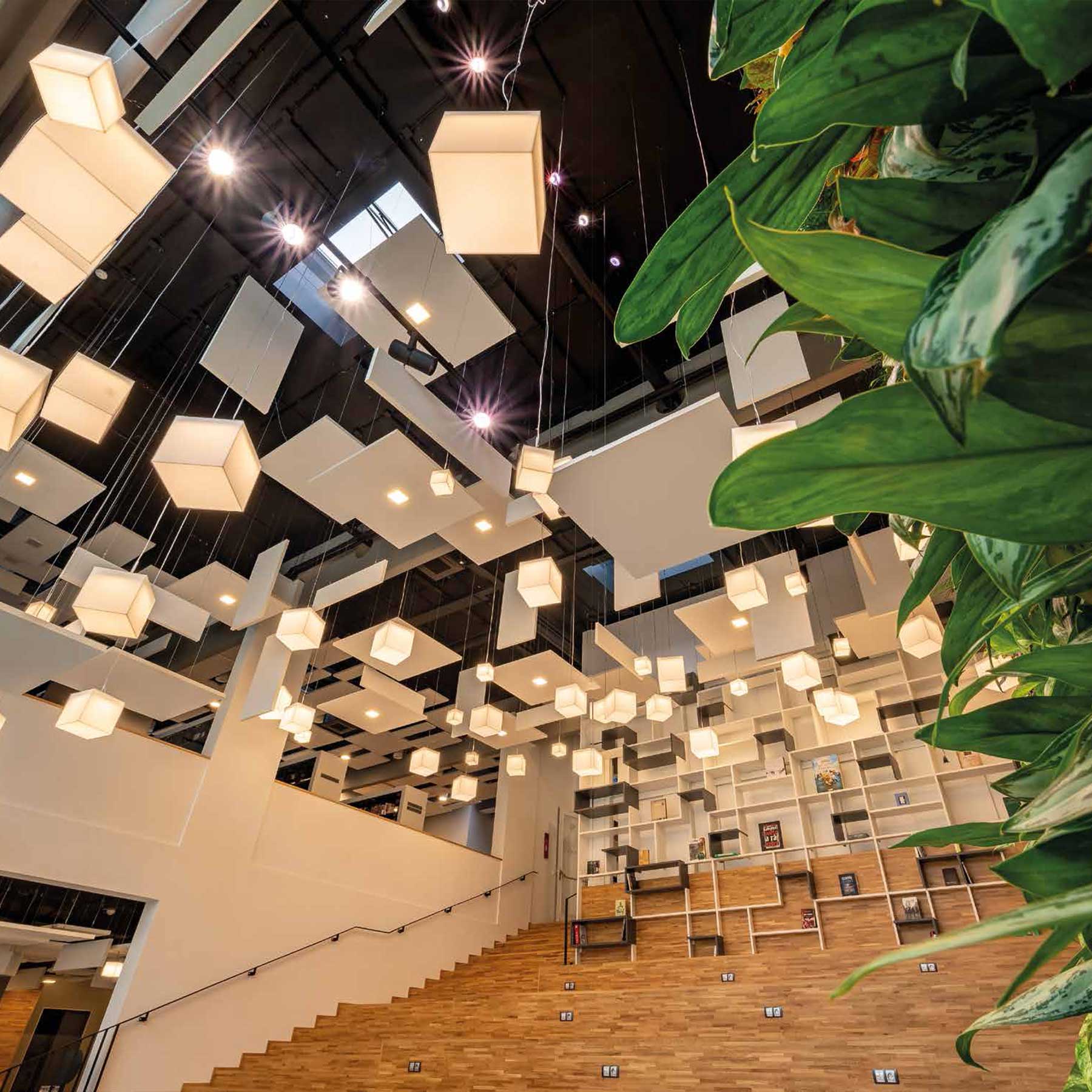 Lucis Izar C LED pendant light