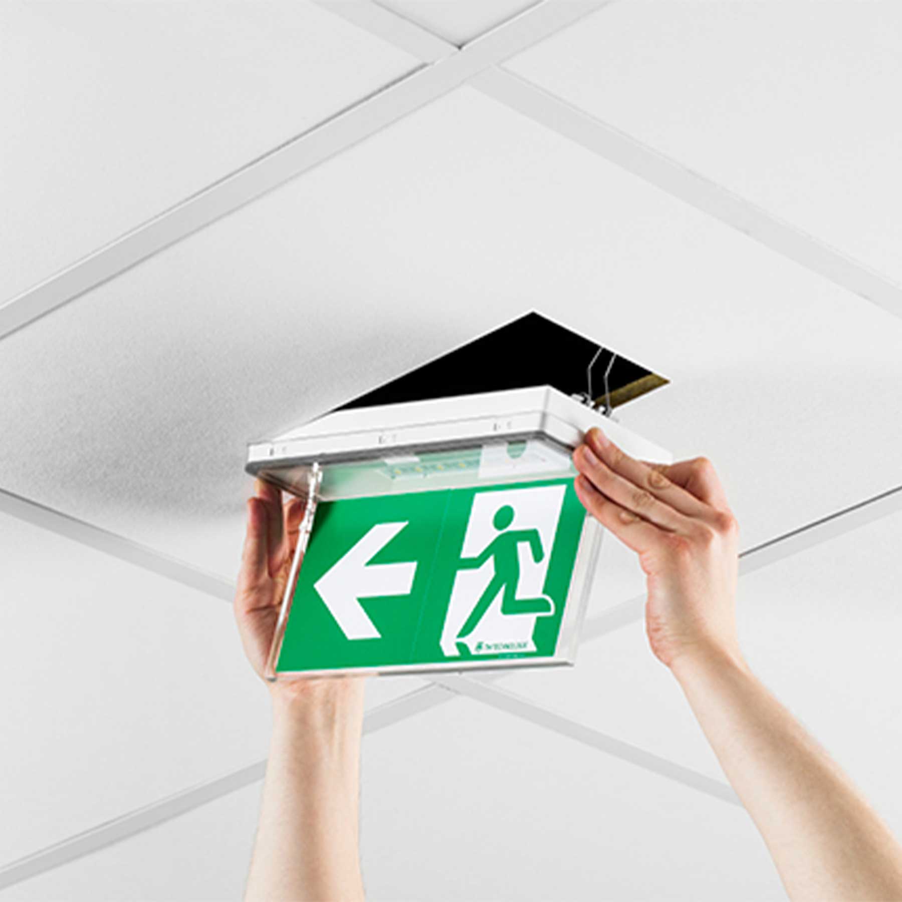 TM.ONTEC S M1 180 M LED anti-panic emergency lighting IP65