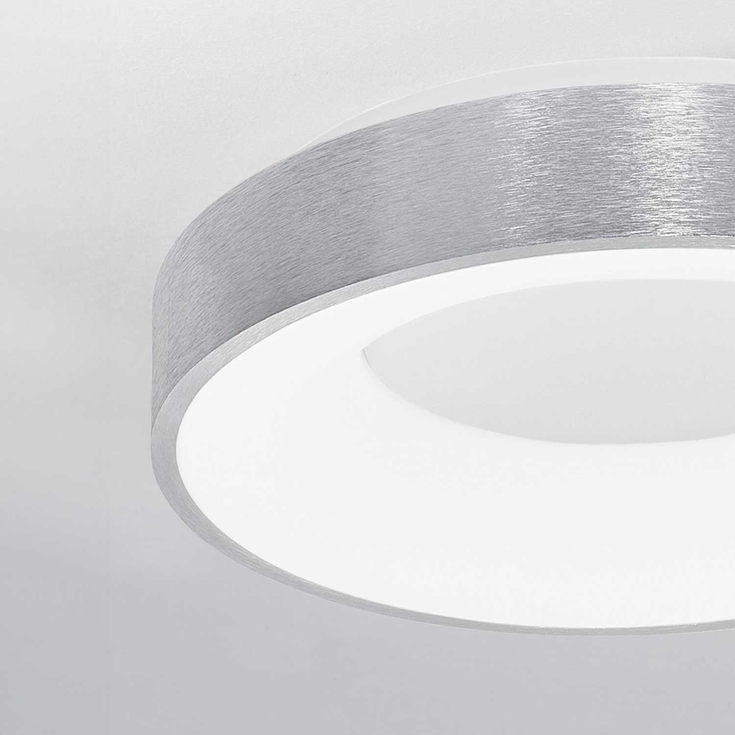 Nova Luce Rando Cienki downlight LED z możliwością ściemniania