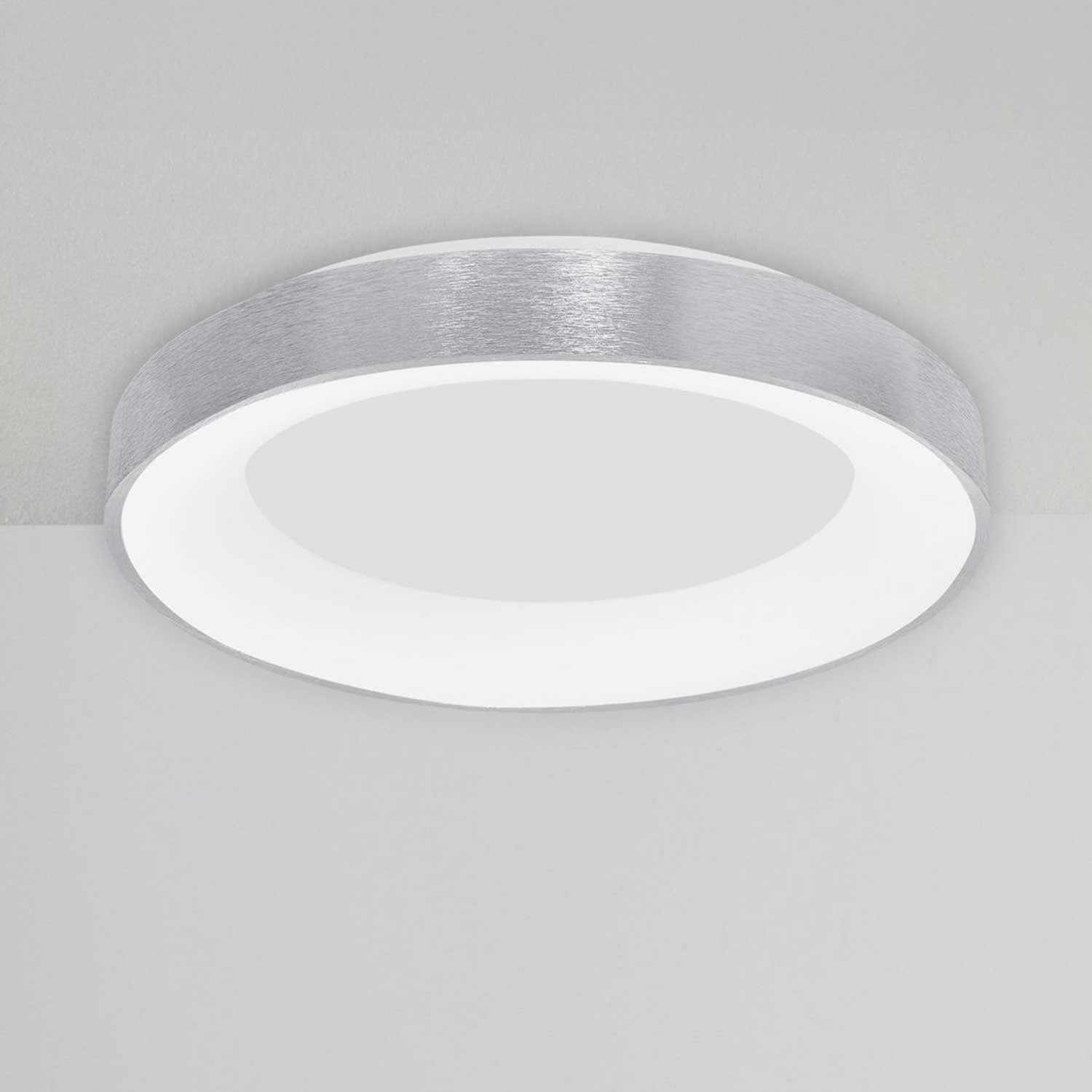 Nova Luce Rando Cienki downlight LED z możliwością ściemniania
