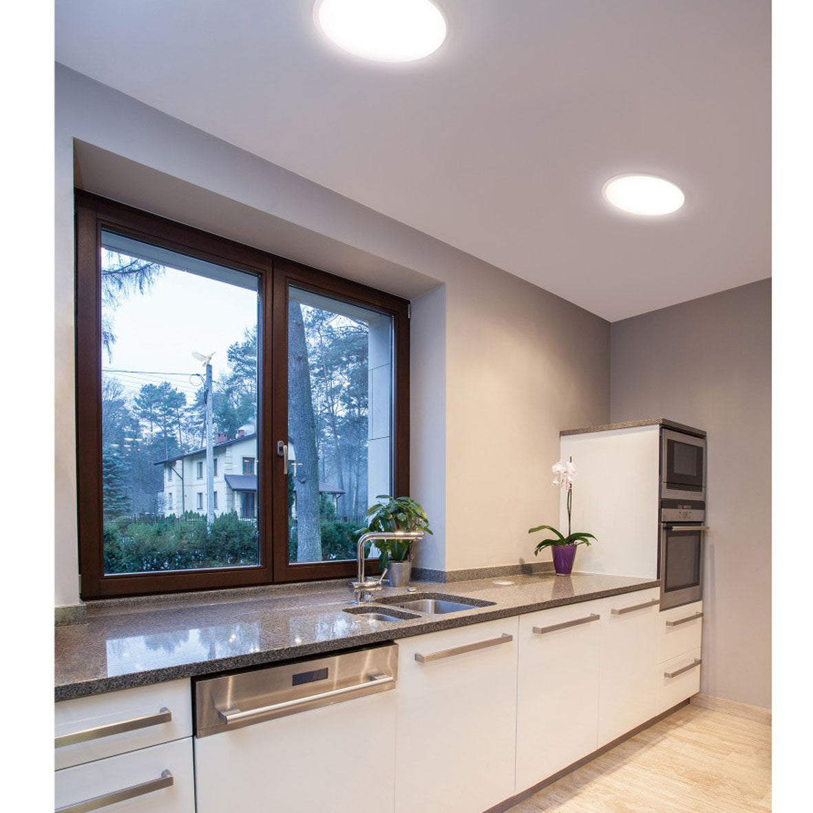 Indeluz Carme Rimless LED wall light