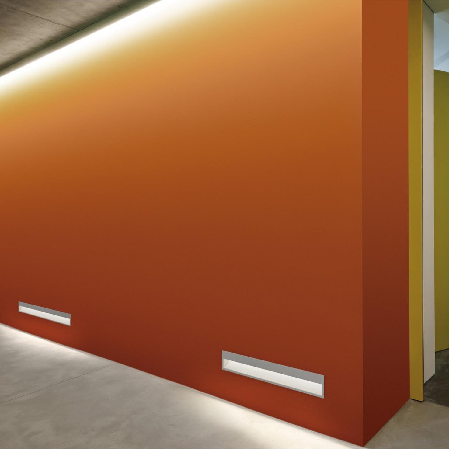 Indeluz Iota LED recessed light grey