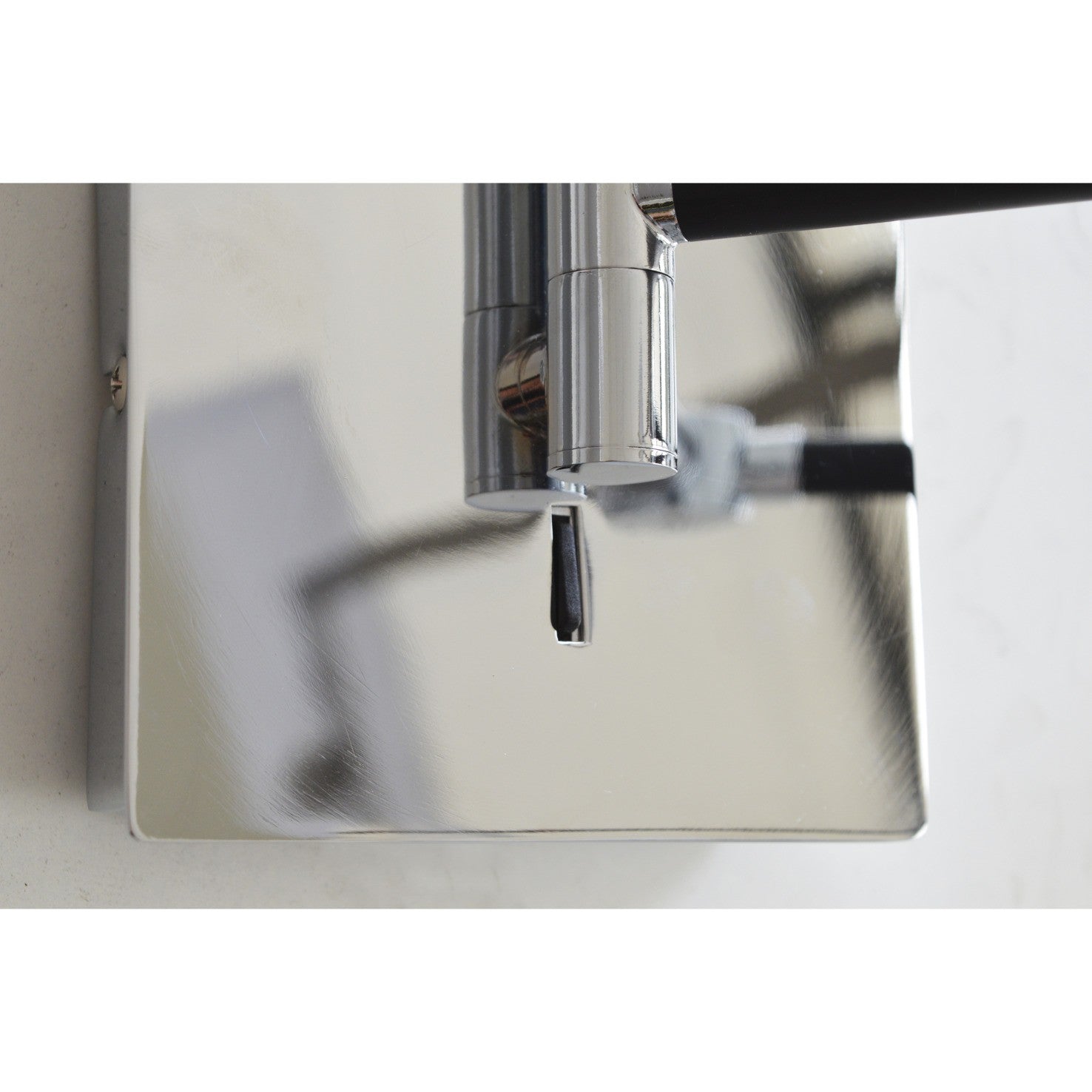 Exo Julia LED wall light