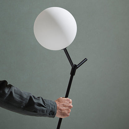 Lampa podłogowa Aromas Atom G9