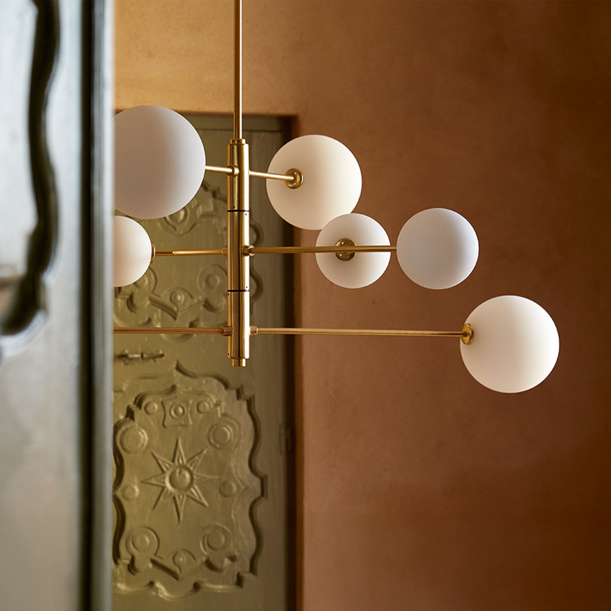 Żyrandol wiszący Aromas Atom G9