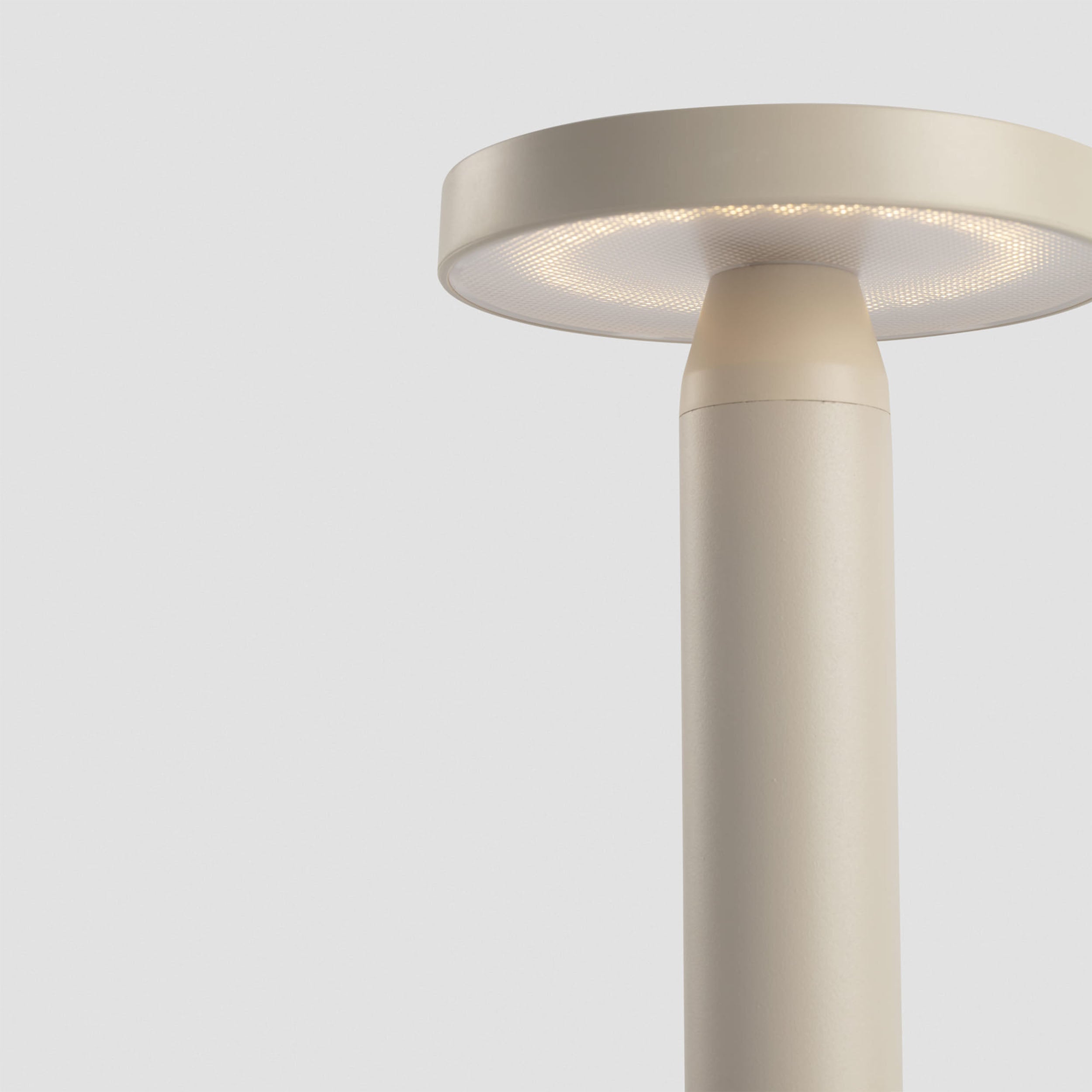 Faro Cairo LED přenosné stolní svítidlo