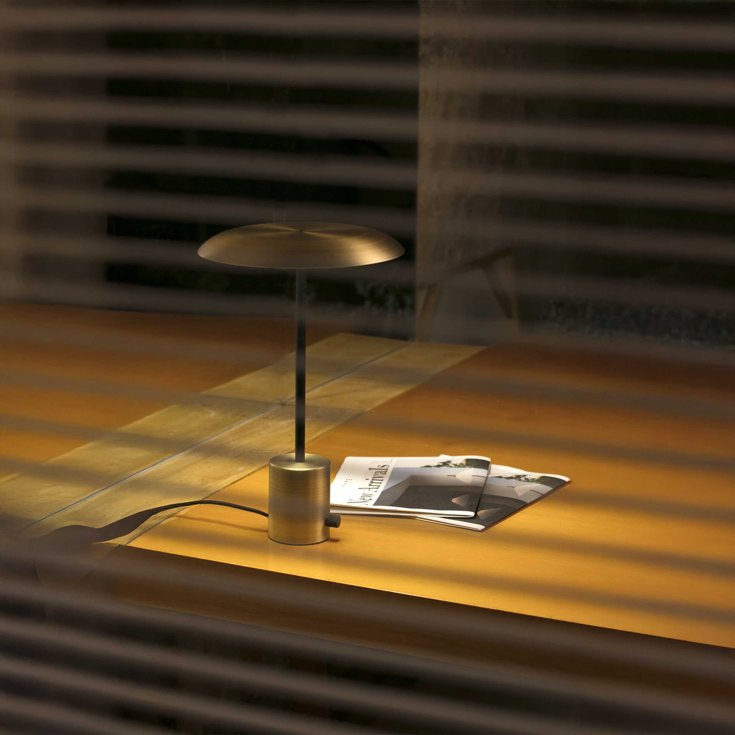 Faro Le Vita LED floor light dimmable