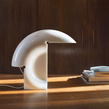 Flos Biagio E27 iconic table lamp