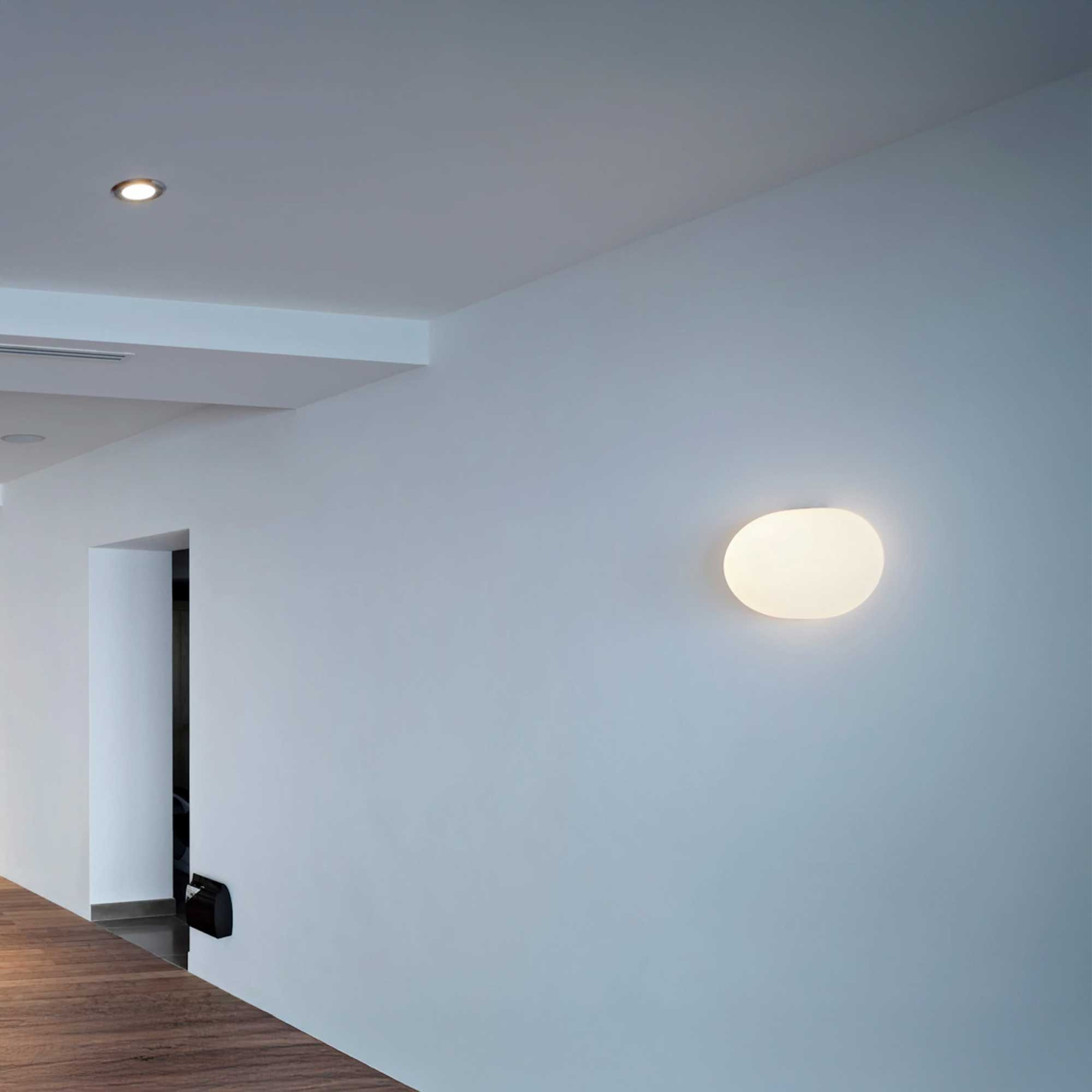 Flos Glo-Ball E27 wall light