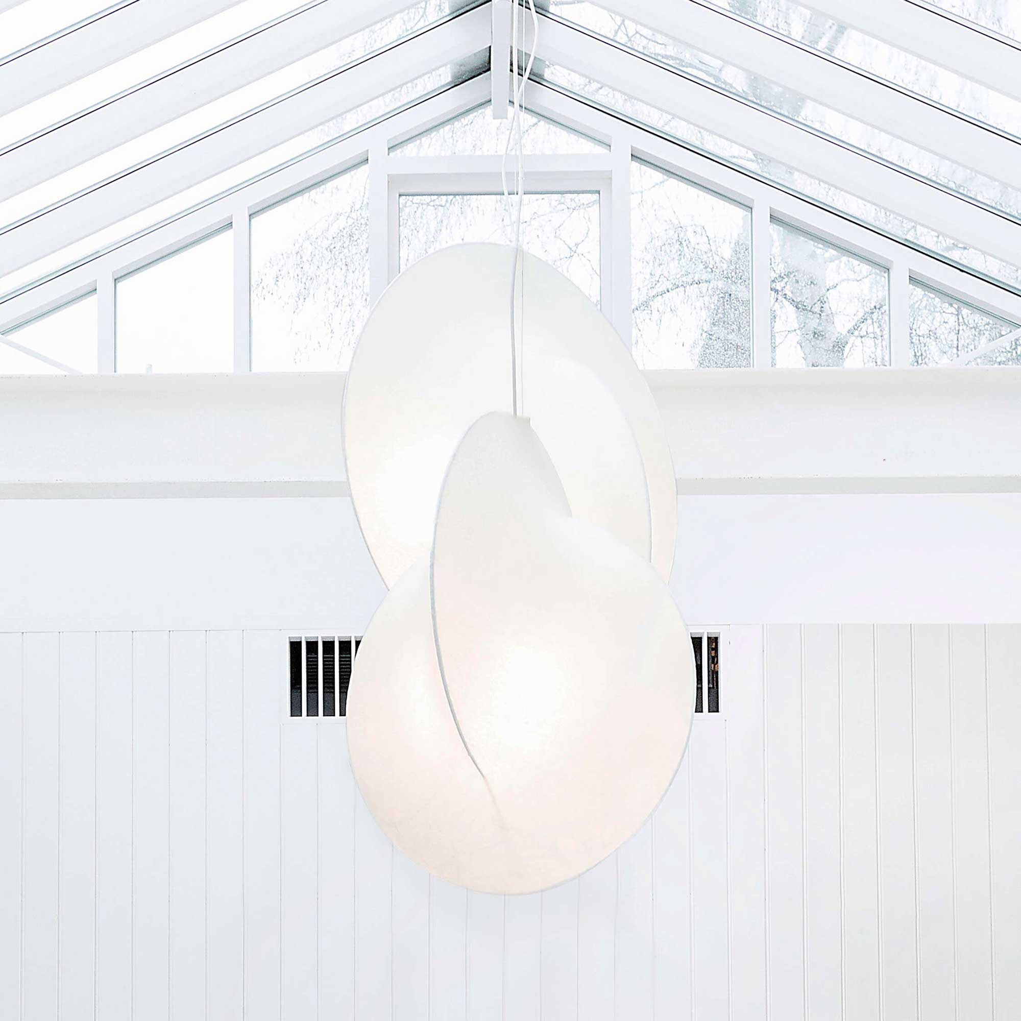 Flos Overlap E27 resin pendant light 