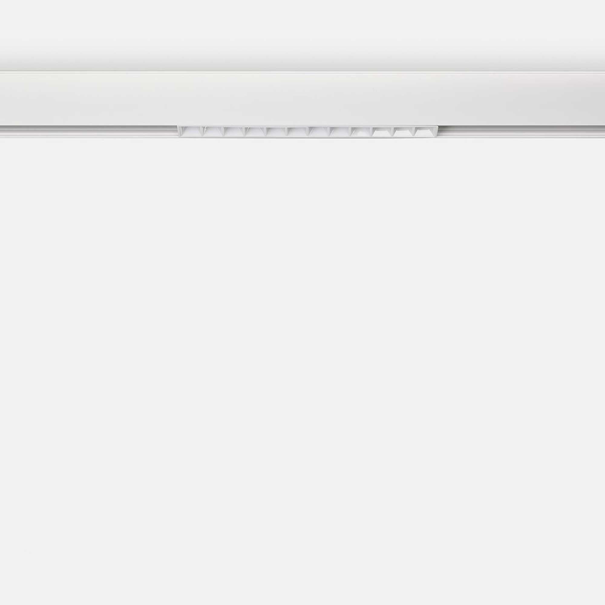 Internova Sottile  für 48V Schiene schwarz