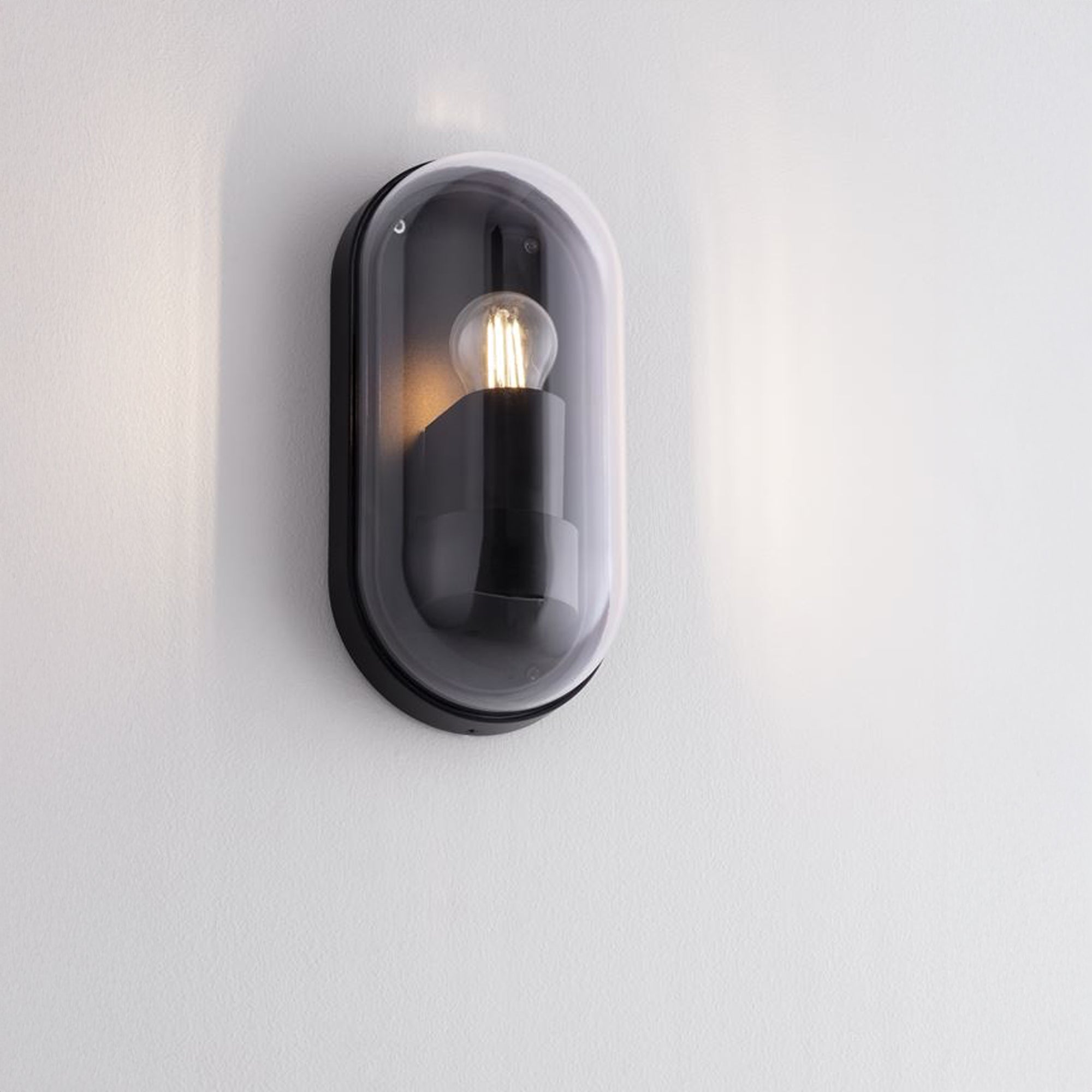 Nova Luce Amel E27 nástěnné oválové svítidlo IP65