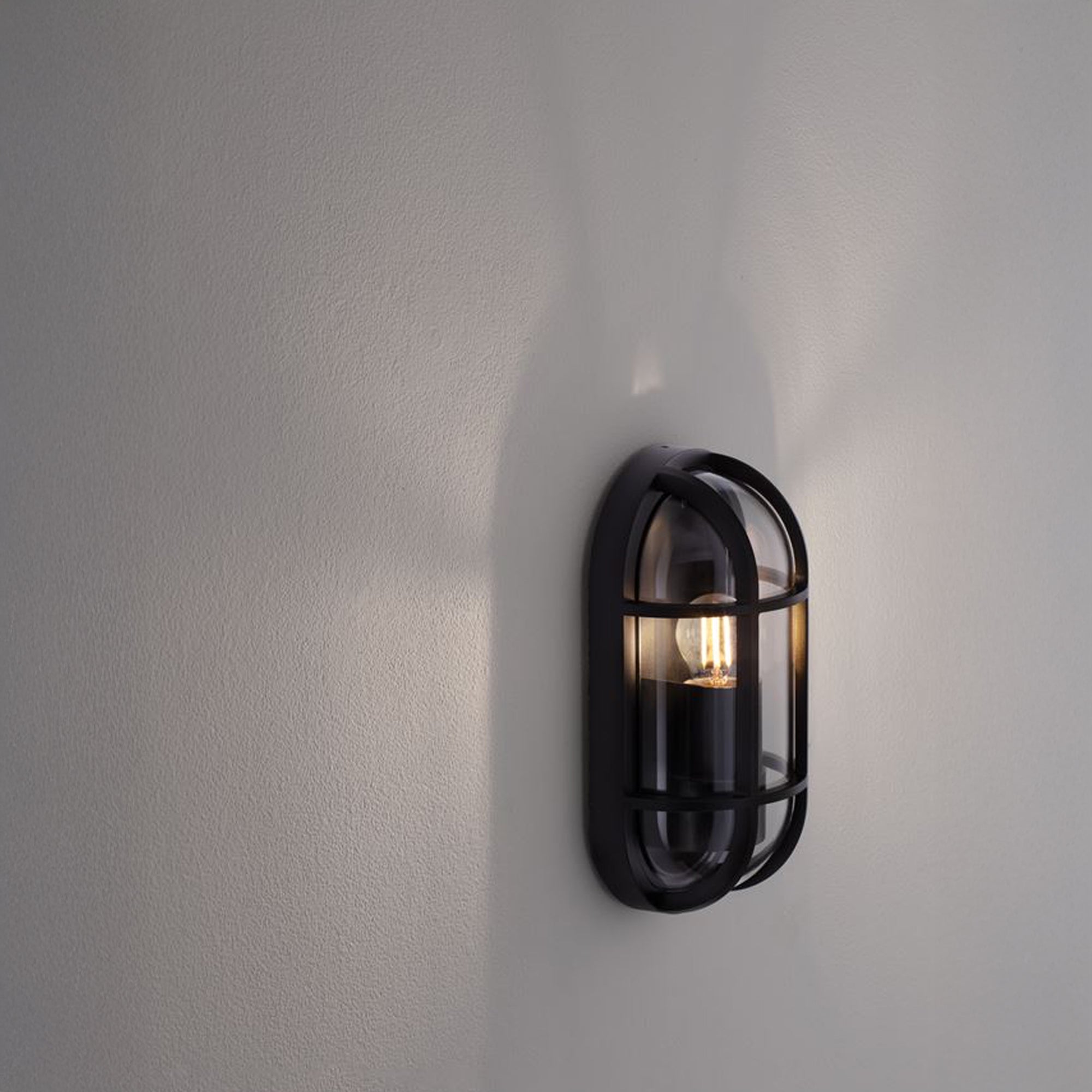 Nova Luce Amel E27 nástěnné oválové svítidlo IP65